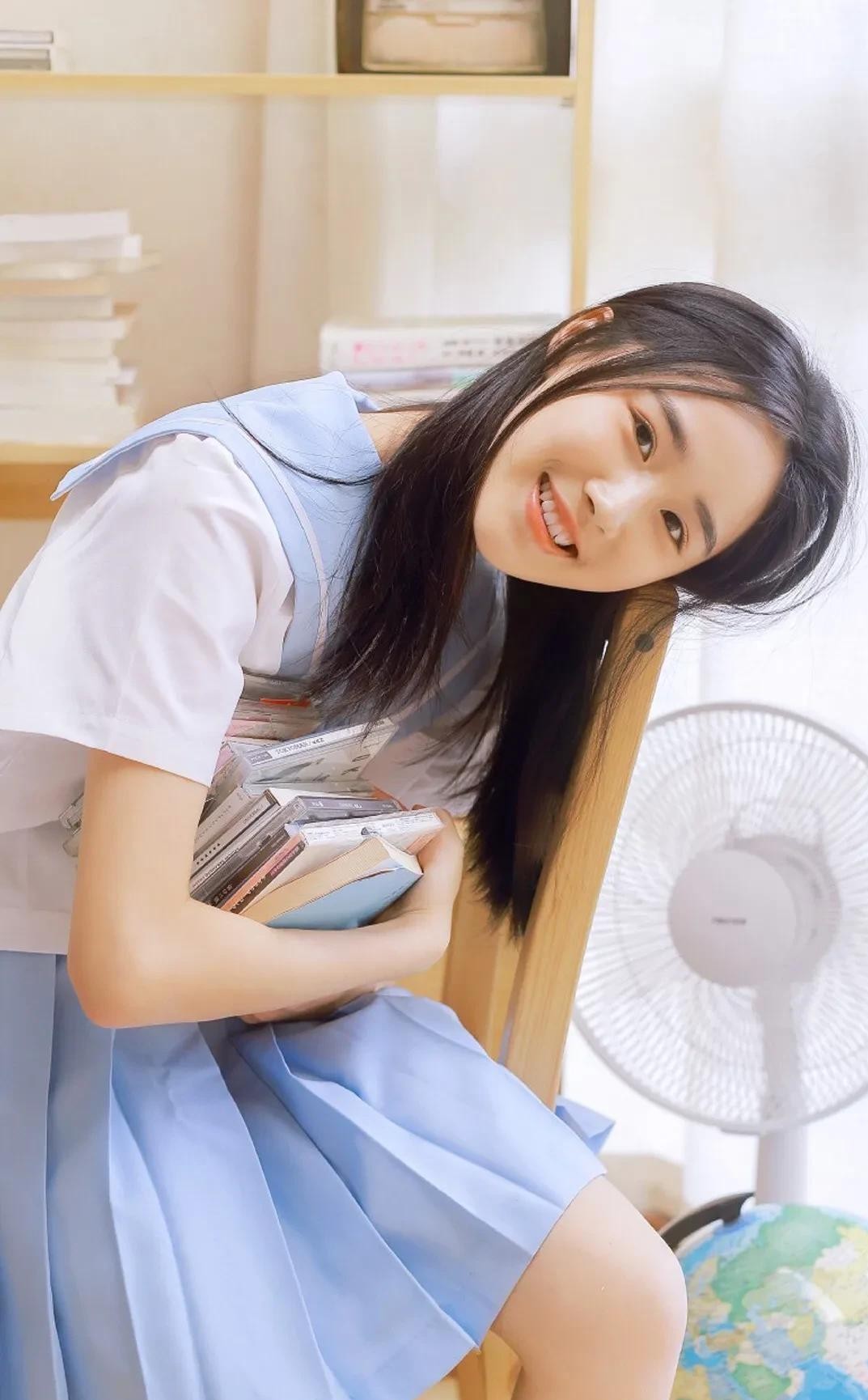 和女生聊天暧昧如何突破关系,不敢跟女生交往怎么办