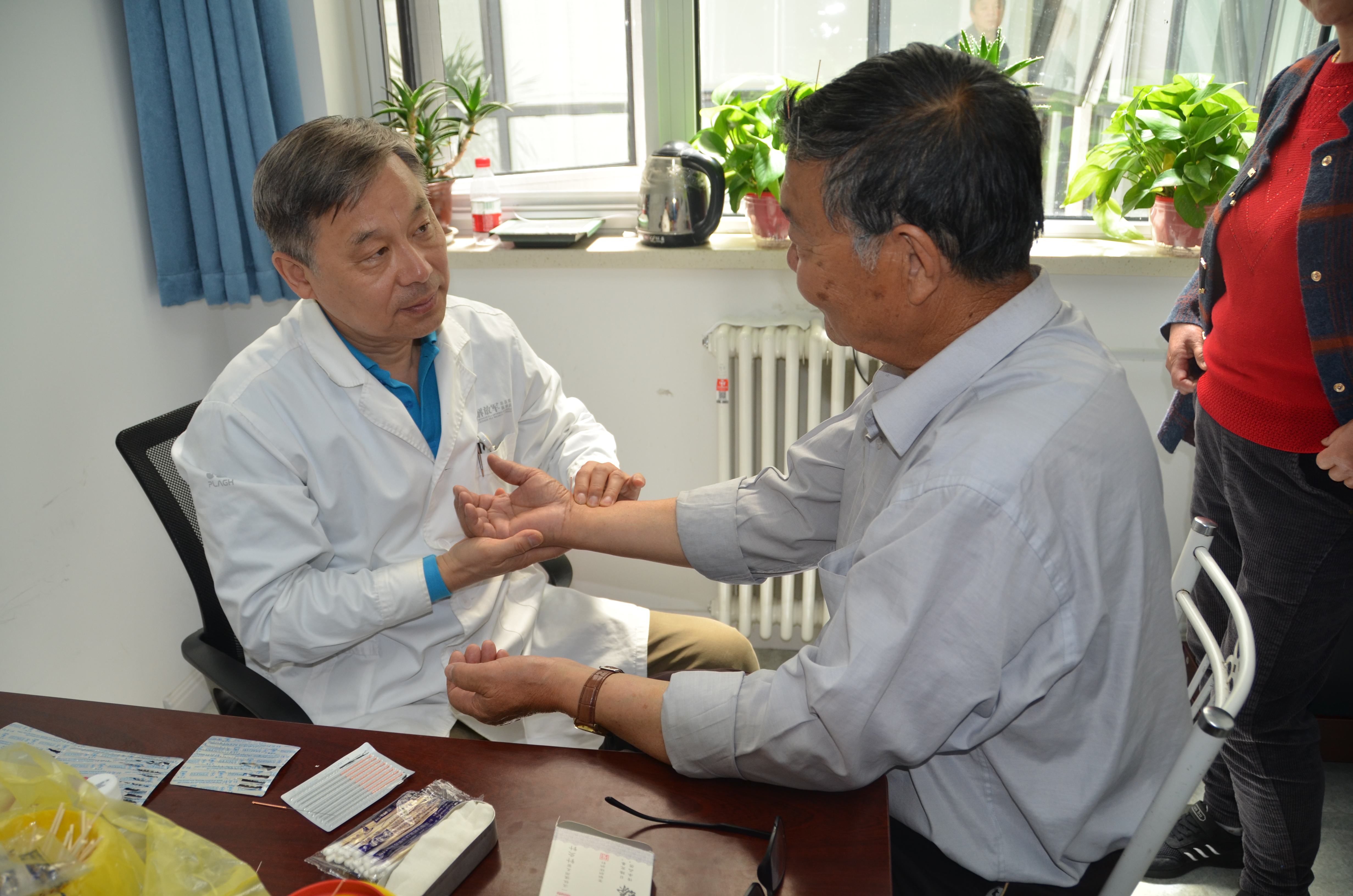 解放军总医院针灸科,石现教授针灸