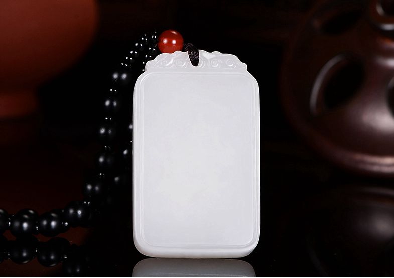 招财翡翠玉牌,招财翡翠福豆