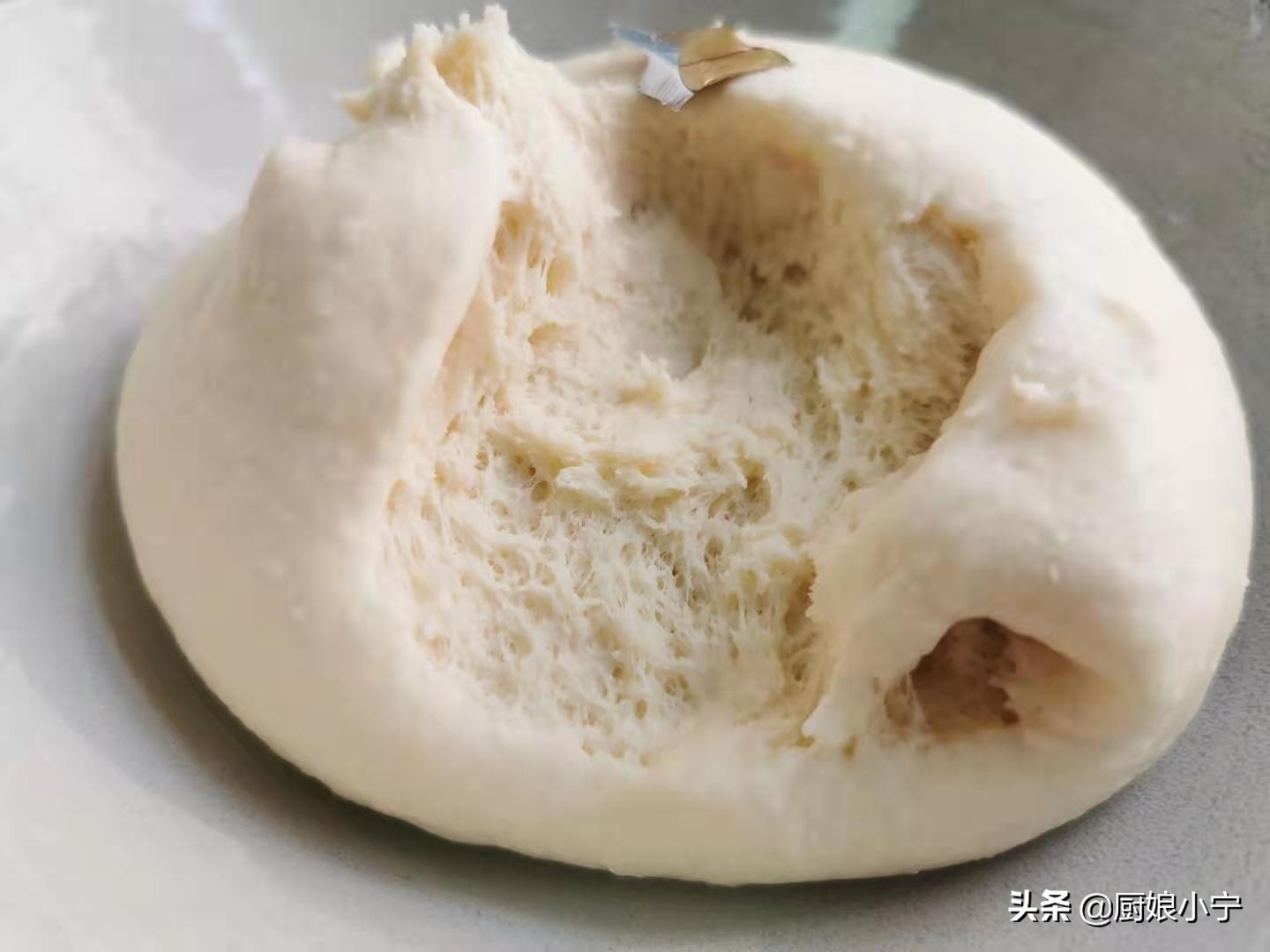 冬季发面馒头不硬的方法,发面馒头蒸熟不塌陷的秘诀