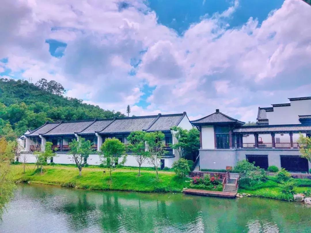 广东惠州这一“隐世桃源”酒店，需乘船入住，奢享岭南顶级温泉