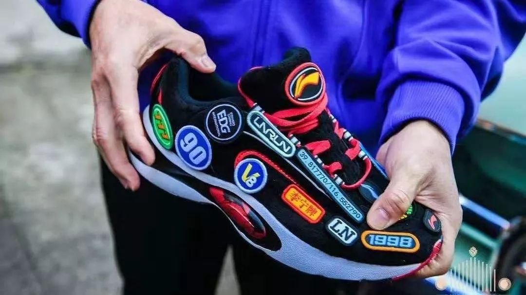 穷人富人超级富人的穿着,穷人穿品牌富人穿衣服