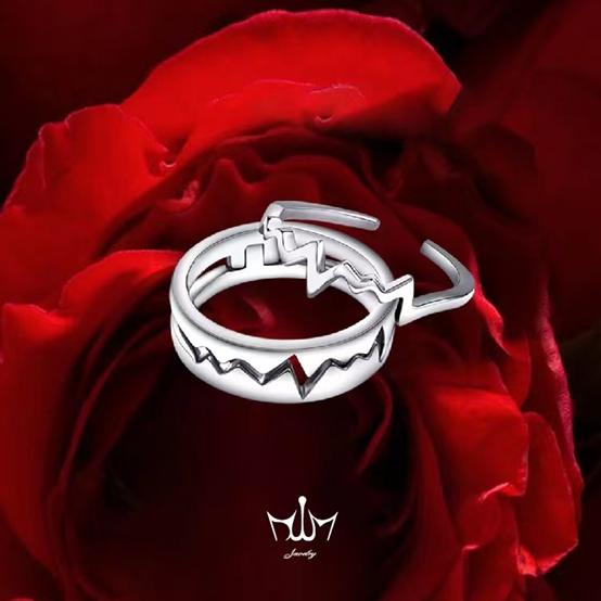 2018年成小红书“网红珠宝品牌”，从慕己的转型看当前首饰行业