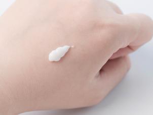 这一年值得入手的爆款眼霜,再穷都要买的8款贵妇眼霜