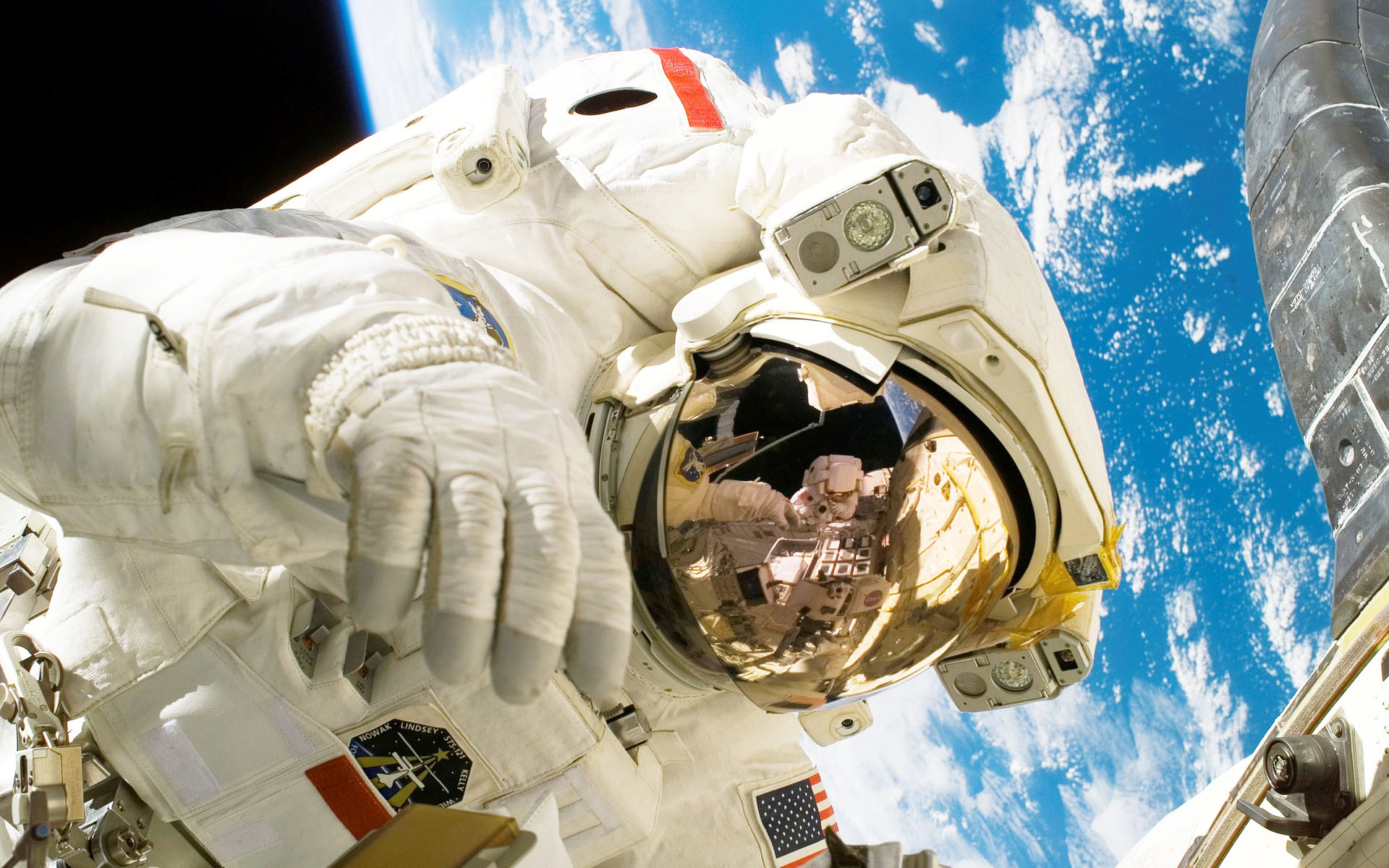 女航天员生育规定,女航天员为什么不能剖腹产