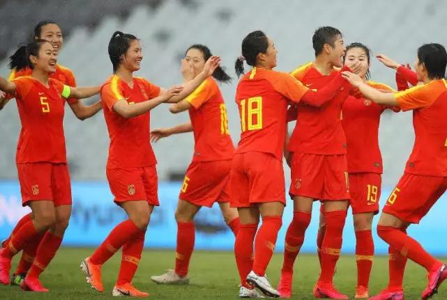 中国女足夺冠各地球迷,女足夺冠各地网友