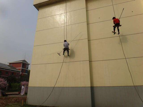 外墙粉刷一平方要多少料,外墙粉刷和砖墙粉刷