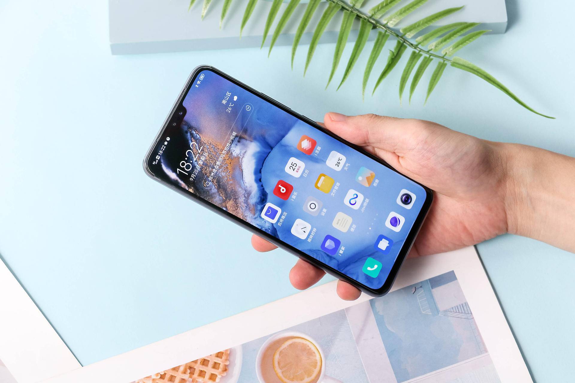 轻薄多彩的vivos7,轻薄自拍旗舰vivo