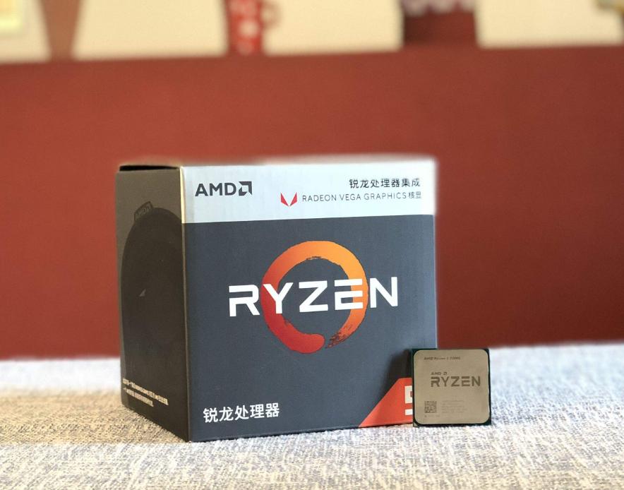 处理器接口就像拳头一样！缩回去才能打出来！英特尔在AMD的前面