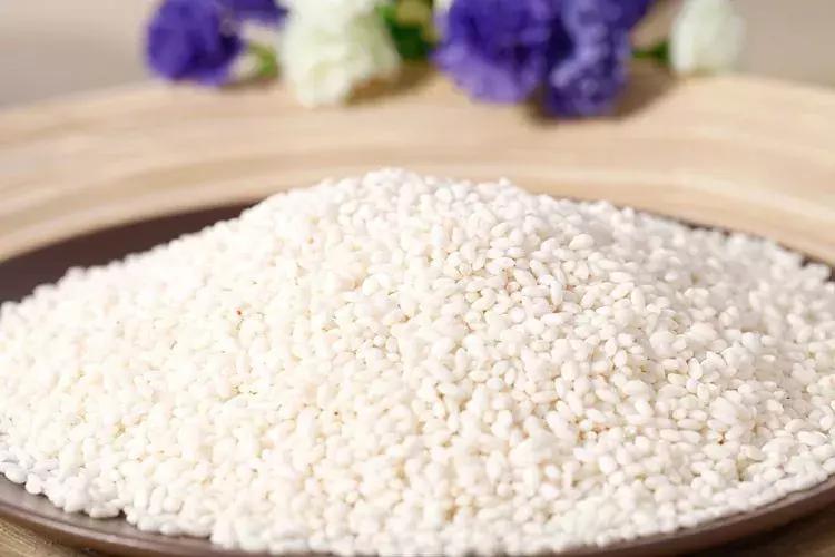 月饼冰皮是什么,冰皮月饼冰皮是什么