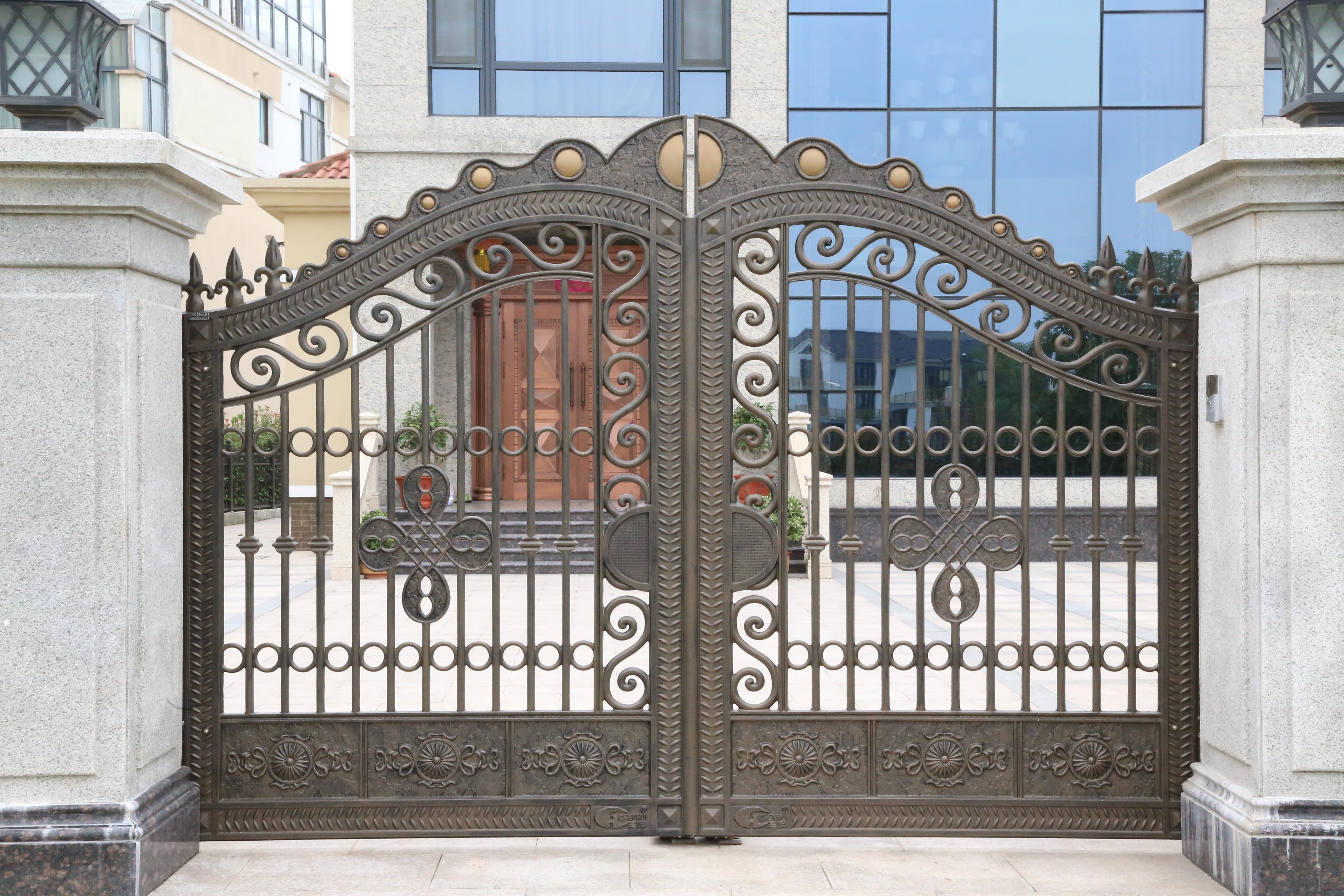 天津庭院铁艺铝艺大门,铝艺大门和铸铝门的区别