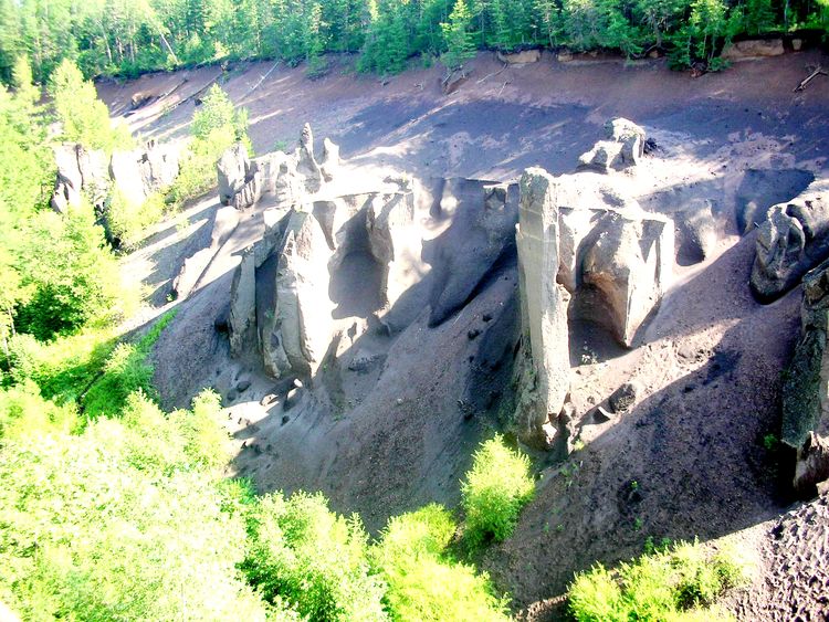 长白山天池两字是谁题写的,长白山天池谁写的
