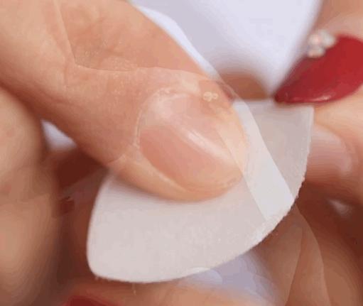 杨紫近照曝光无修图法令纹很深,杨紫面部填充法令纹