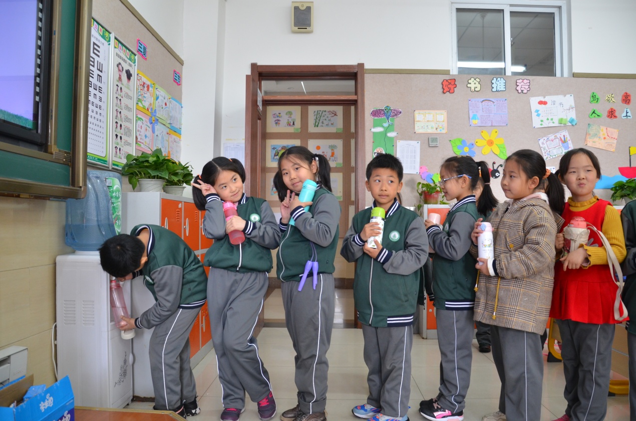 护航开学季严守校园食品安全,护航开学严查学校食堂安全