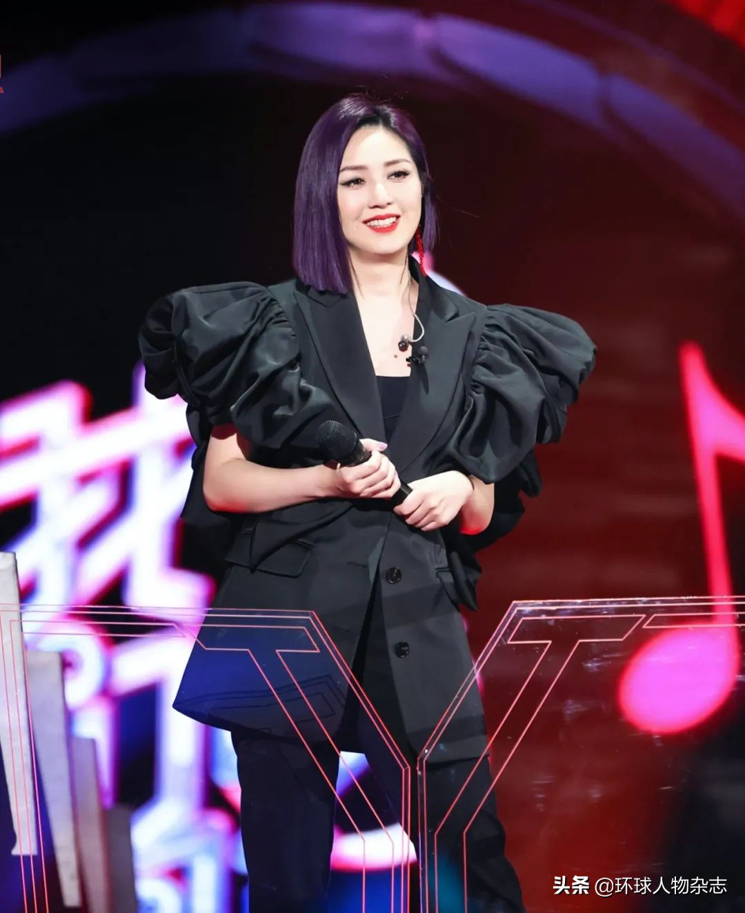 杨千嬅何以翻红？没有温柔唯有“孤勇”