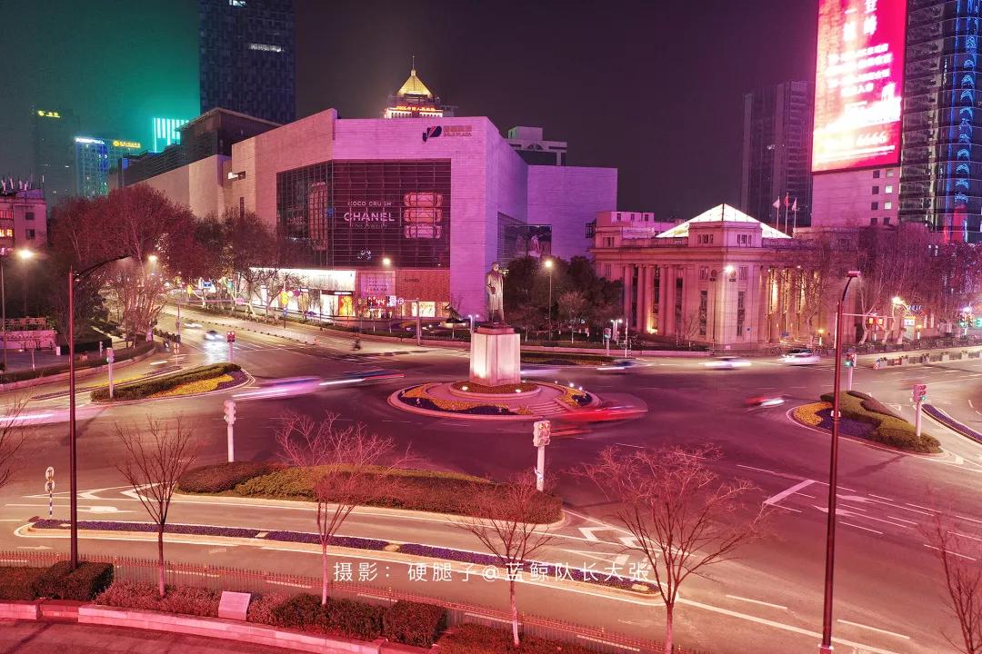 恢复堂食第一顿饭视频,恢复堂食第一天的感觉