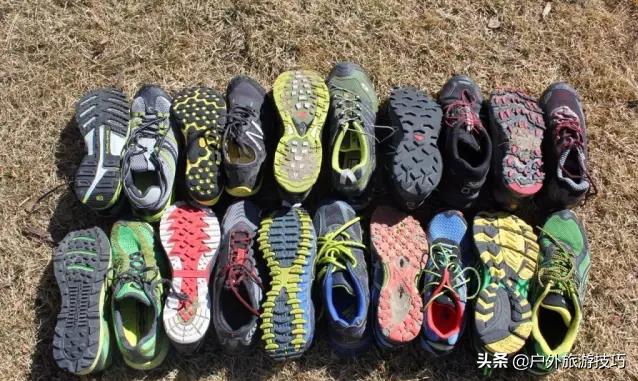 徒步登山危险性,高帮登山鞋户外徒步