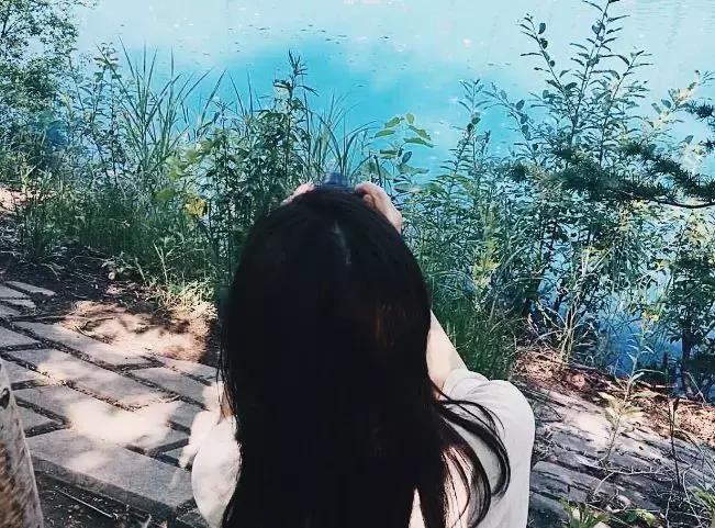 等一个人陪我旅游,等一个人陪我一起跨年