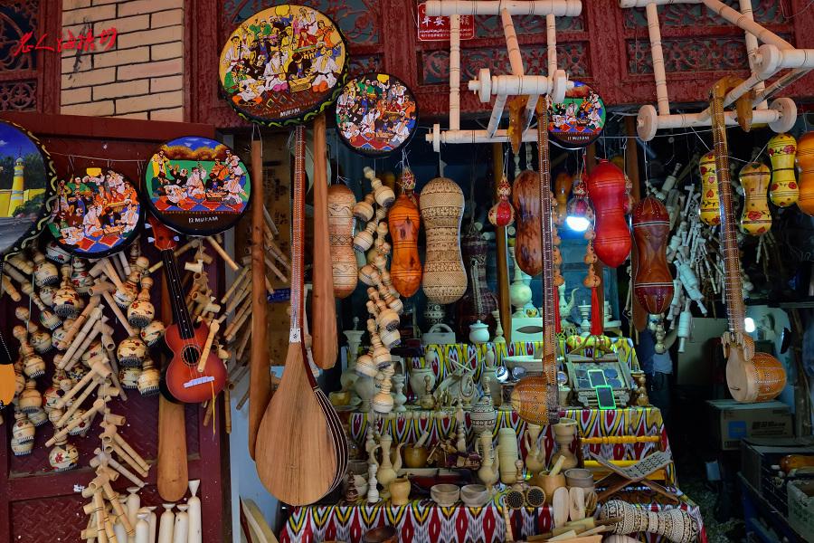 疆内旅游十大好去处,从新疆去哪旅游最便宜