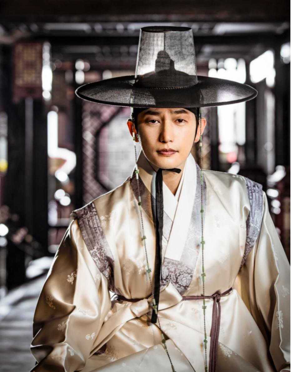 时隔九年终于回归,首播就破了收视纪录