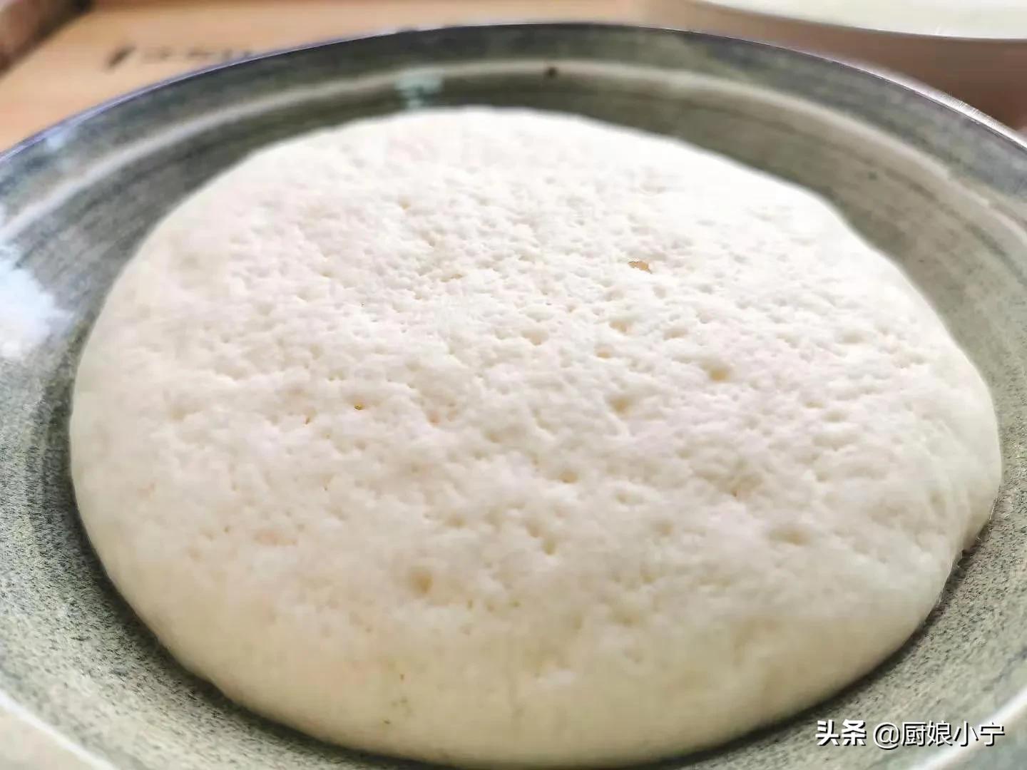 发面蓬松软面和法,冬天发面太慢发面技巧