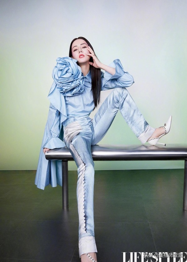 迪丽热巴黑长直发,迪丽热巴齐刘海黑长直