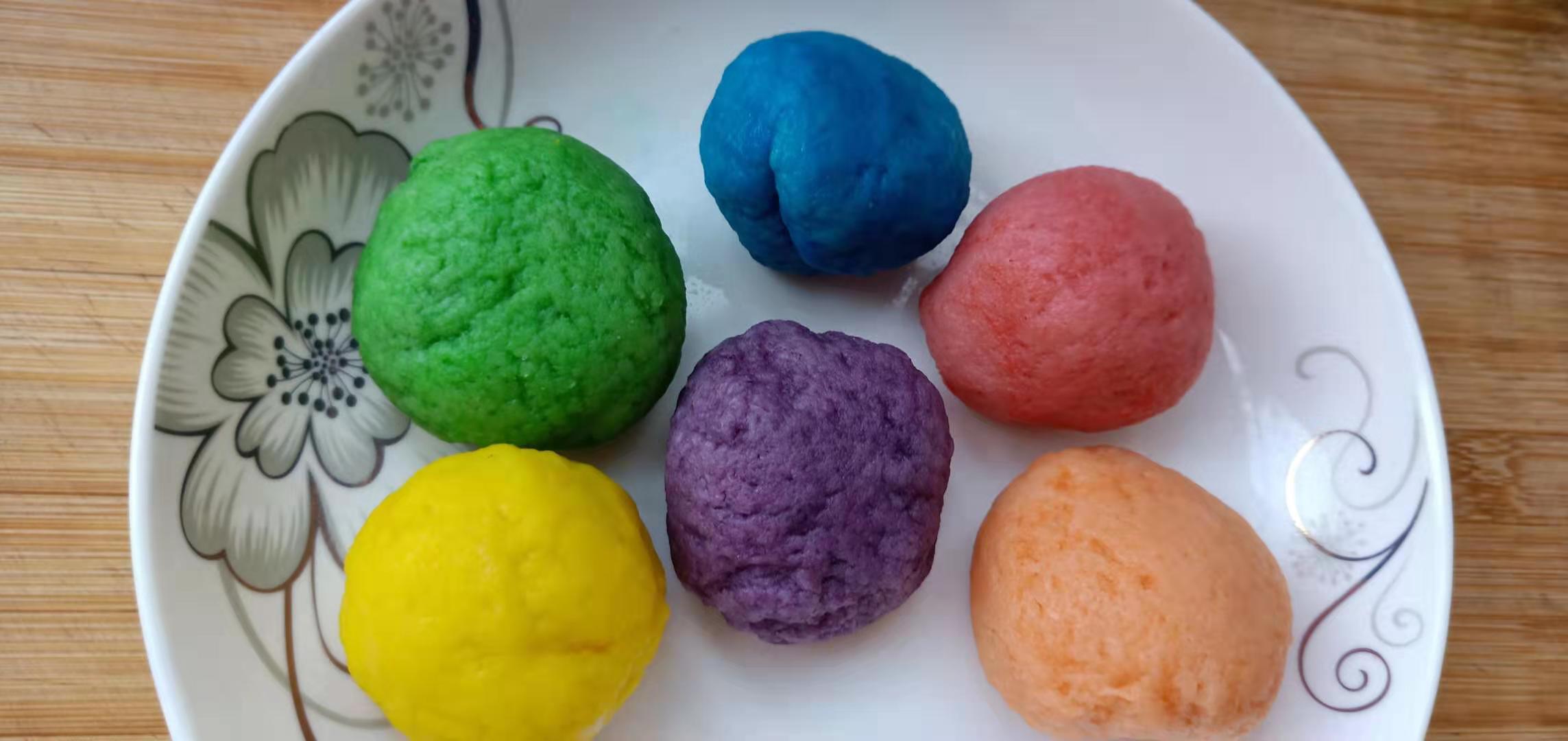 怎么用家里的食材做橡皮泥,怎么给宝宝用面粉做橡皮泥