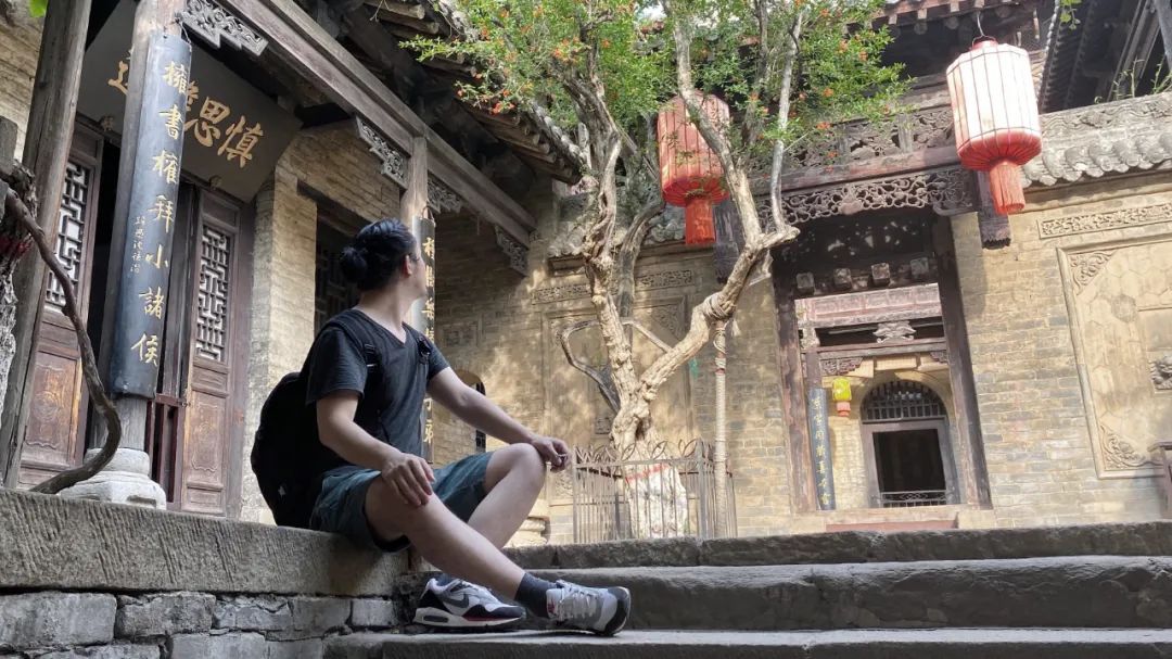 从车厂离开，我要去梦校米理学习服务设计了