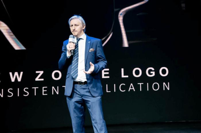 郑谊,郑谊车评视频