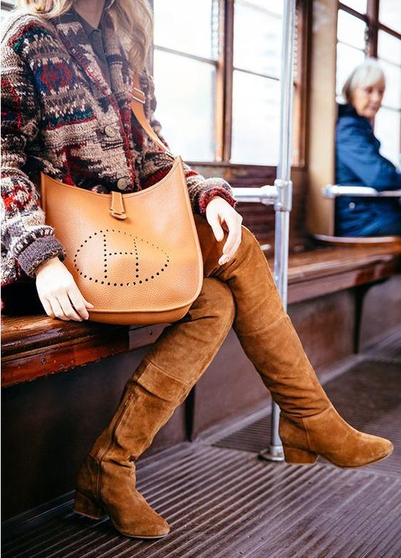 买了爱马仕kelly可以买包了吗,1万多能买爱马仕包包吗