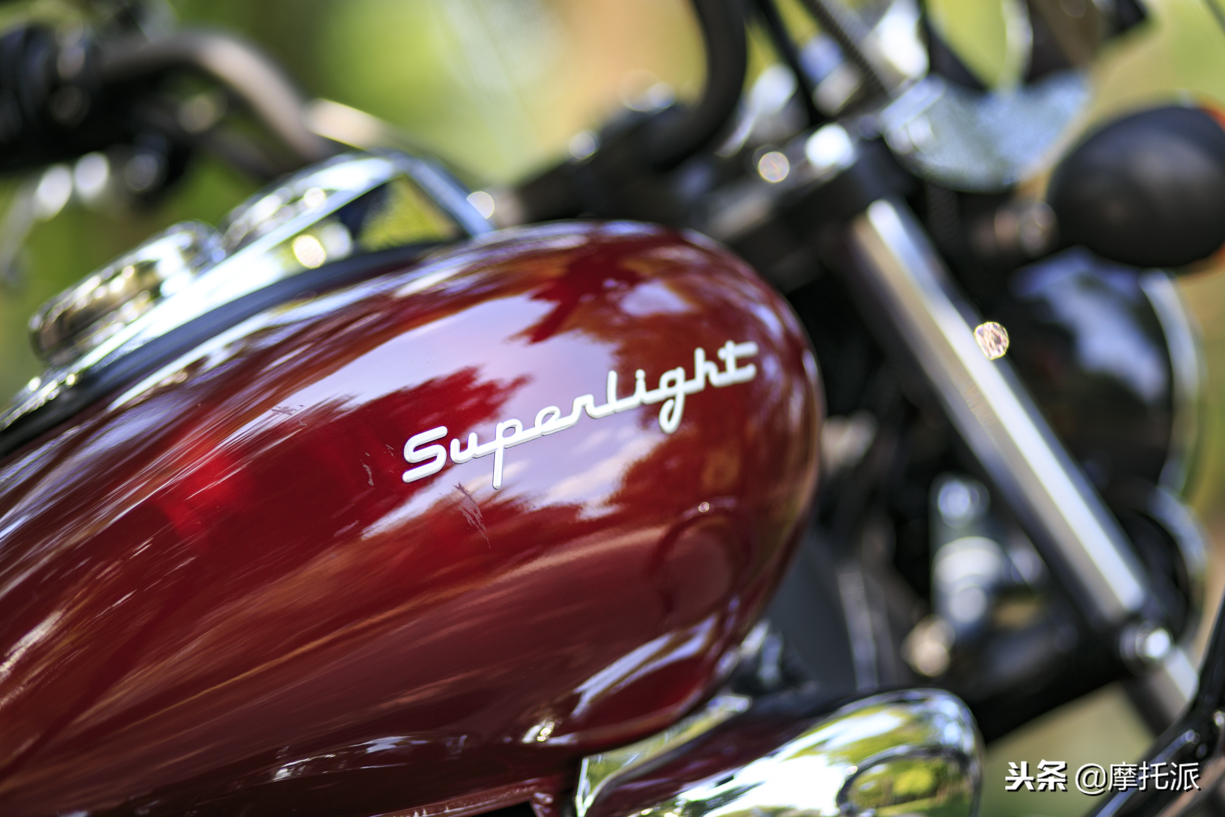 凯威极光200摩托车,钱江凯威荣光202和极光200的区别