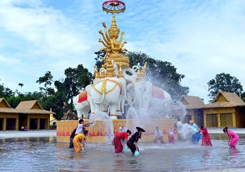 云南瑞丽旅游必去的6个景点,云南瑞丽游玩景点攻略