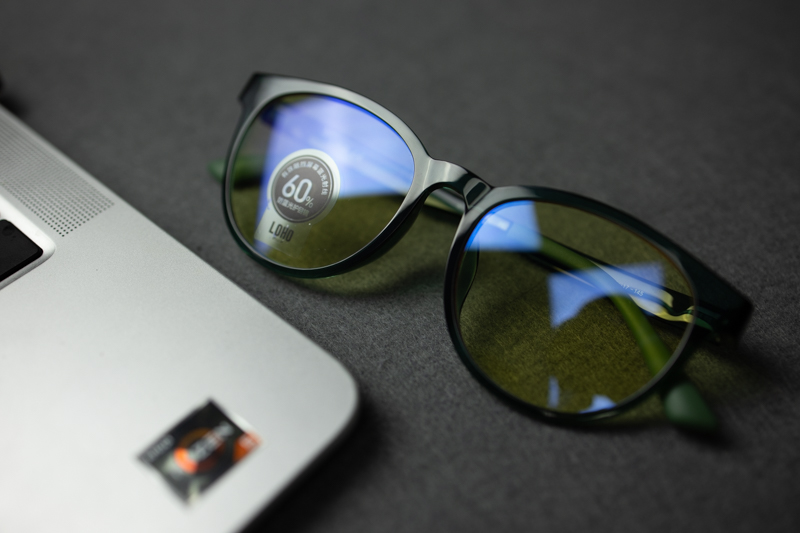 loho眼镜防蓝光测评,防蓝光眼镜logo双效防护