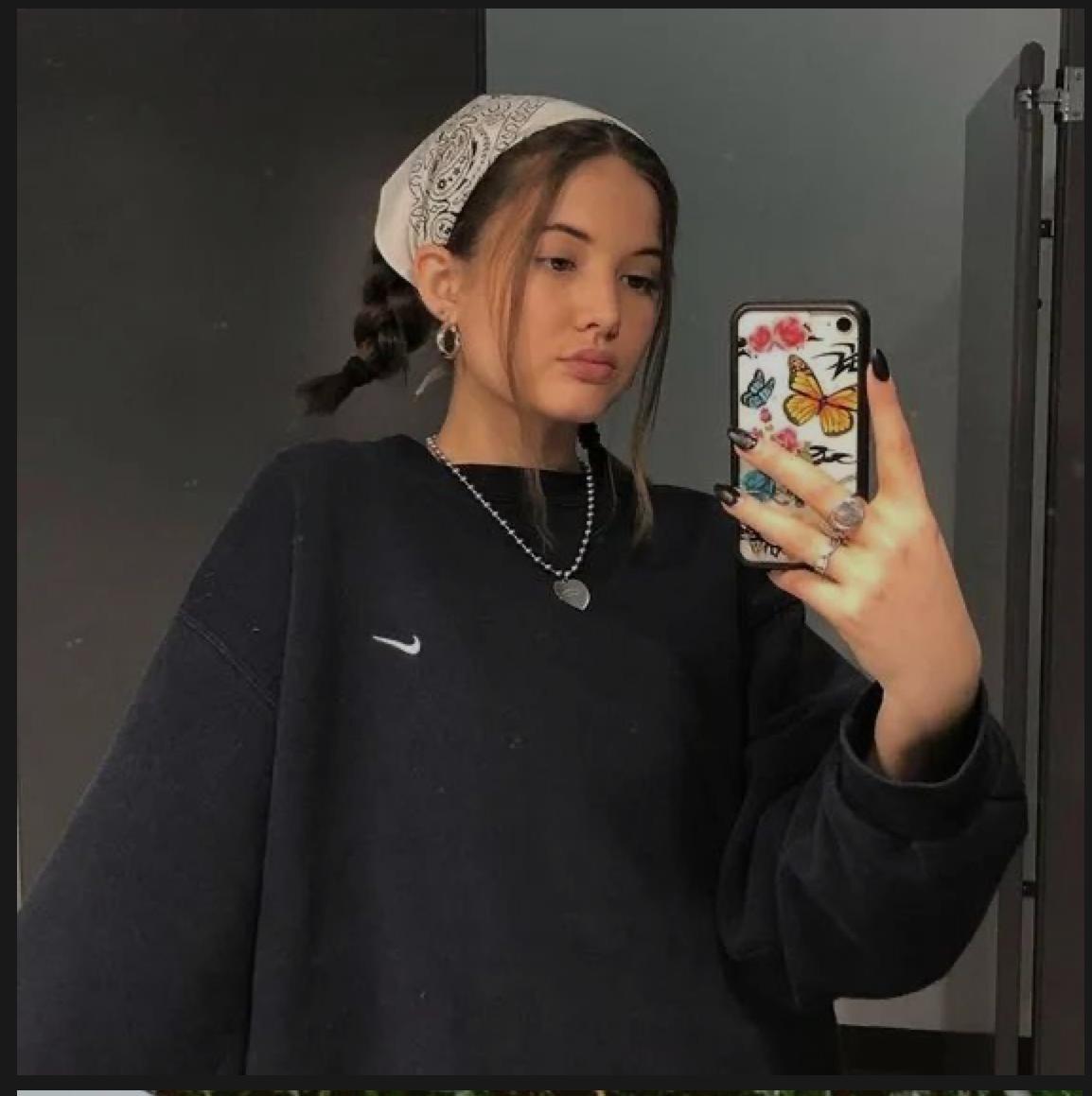 什么刘海既显脸小还能遮住额头,几种显脸小的发型你知道吗