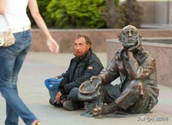 爆笑段子：路边一个小正太对我说：阿姨，你能嫁给我吗？