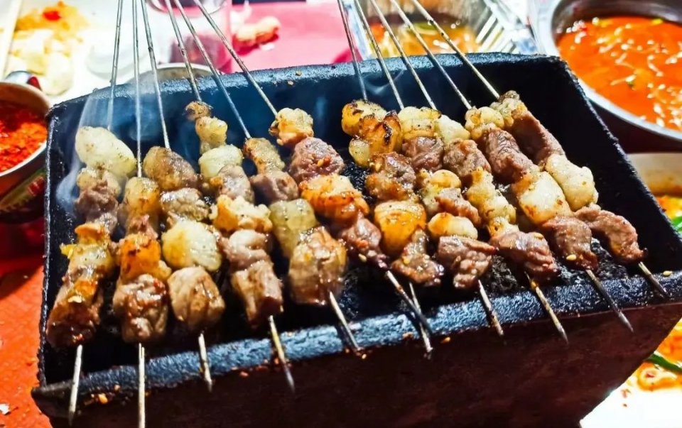 沈阳人有多爱吃鸡架,沈阳人为什么喜欢吃鸡架