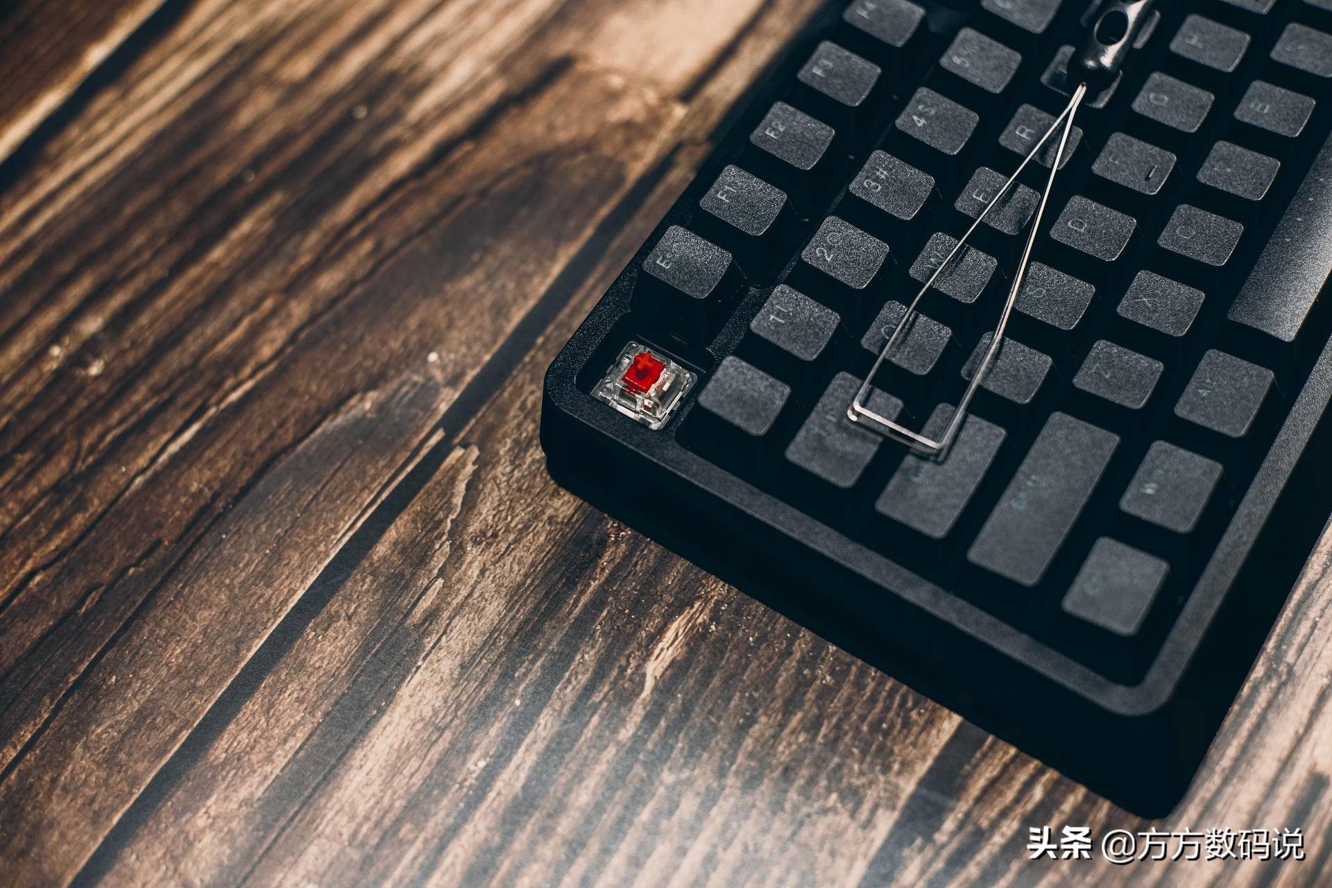 ikbcr300键盘白光和蓝光,ikbcr410评测