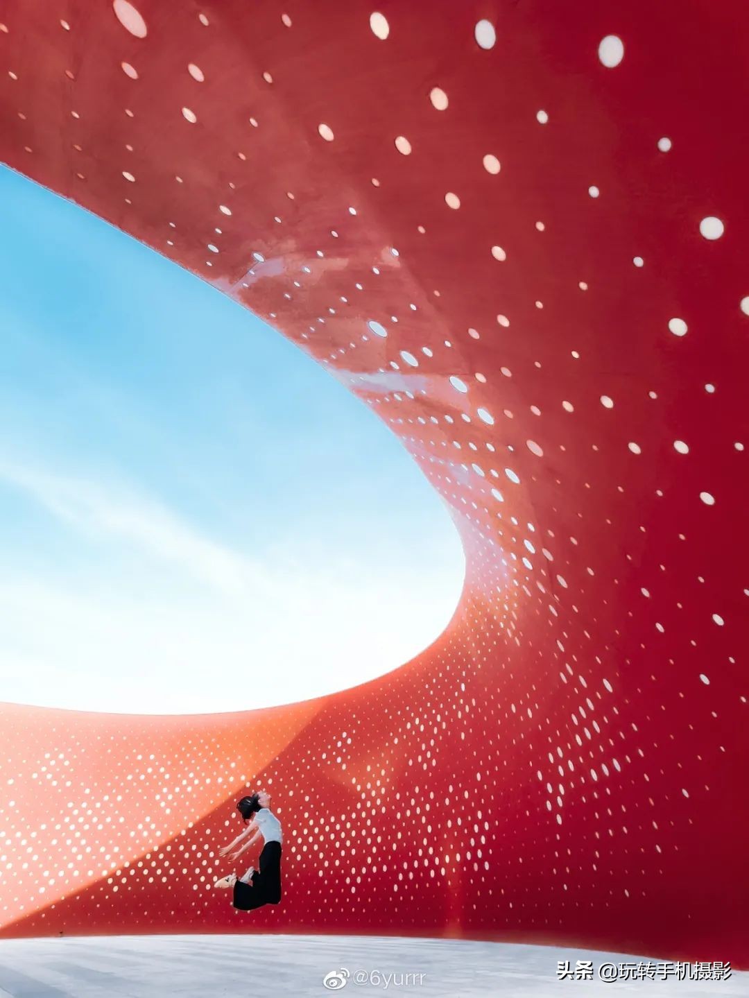 照片很暗没层次怎么调,照片拍出来丑的很奇怪