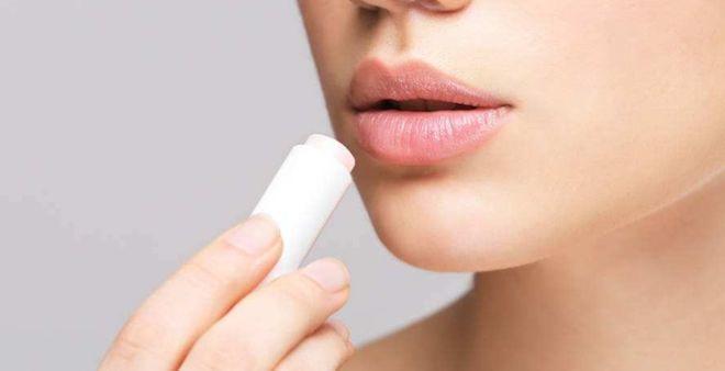 治疗嘴唇干裂的小妙招,嘴唇毛怎么去除小妙招