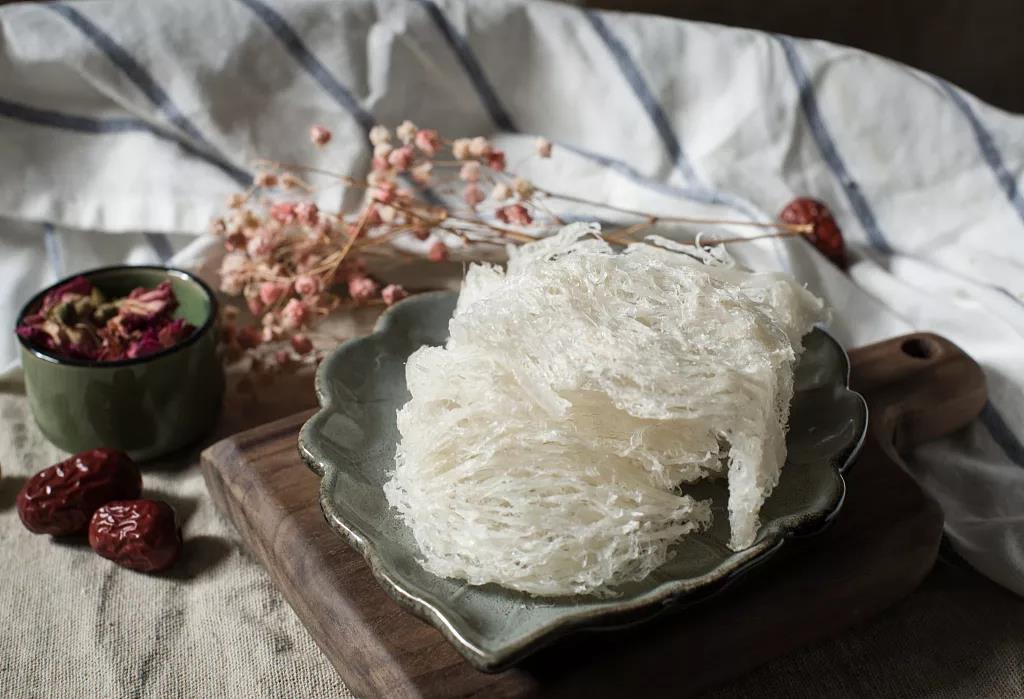 燕窝这么贵是智商税吗,燕窝真的有那么高的营养吗