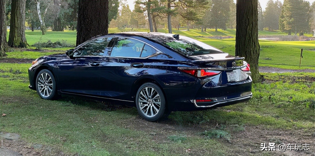 38号评测雷克萨斯es200,2023款雷克萨斯es250性能测试