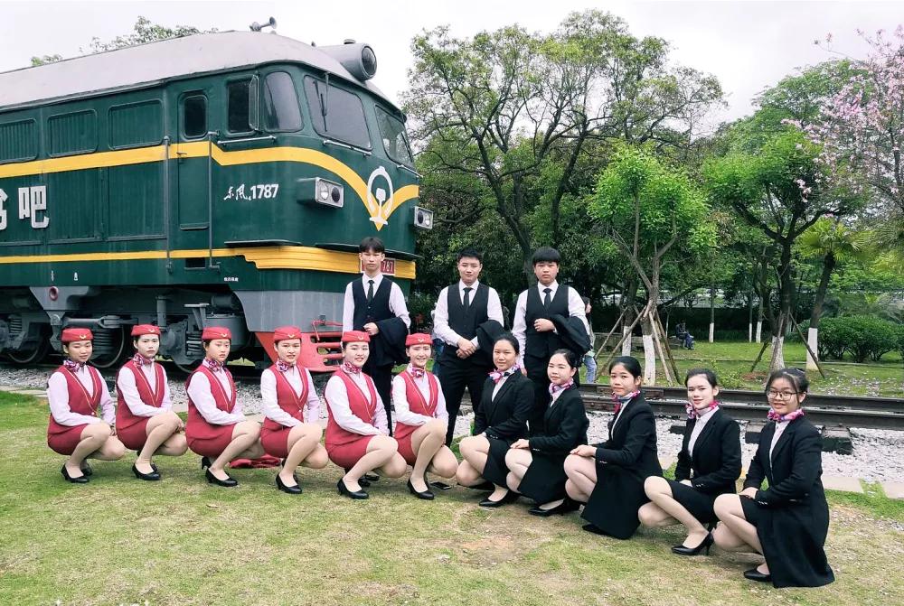 热门职校专业排名前十名,各大中职院校强势专业