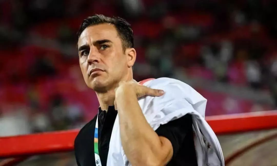 申花惨败上港2018,申花遭遇1:4惨败