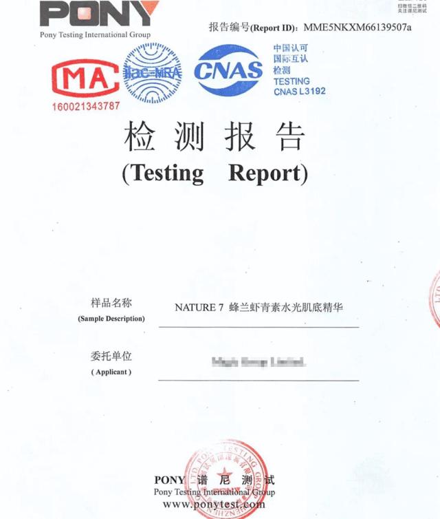 何洁怎么和以前长得不一样了,何洁的造型越来越暗黑了