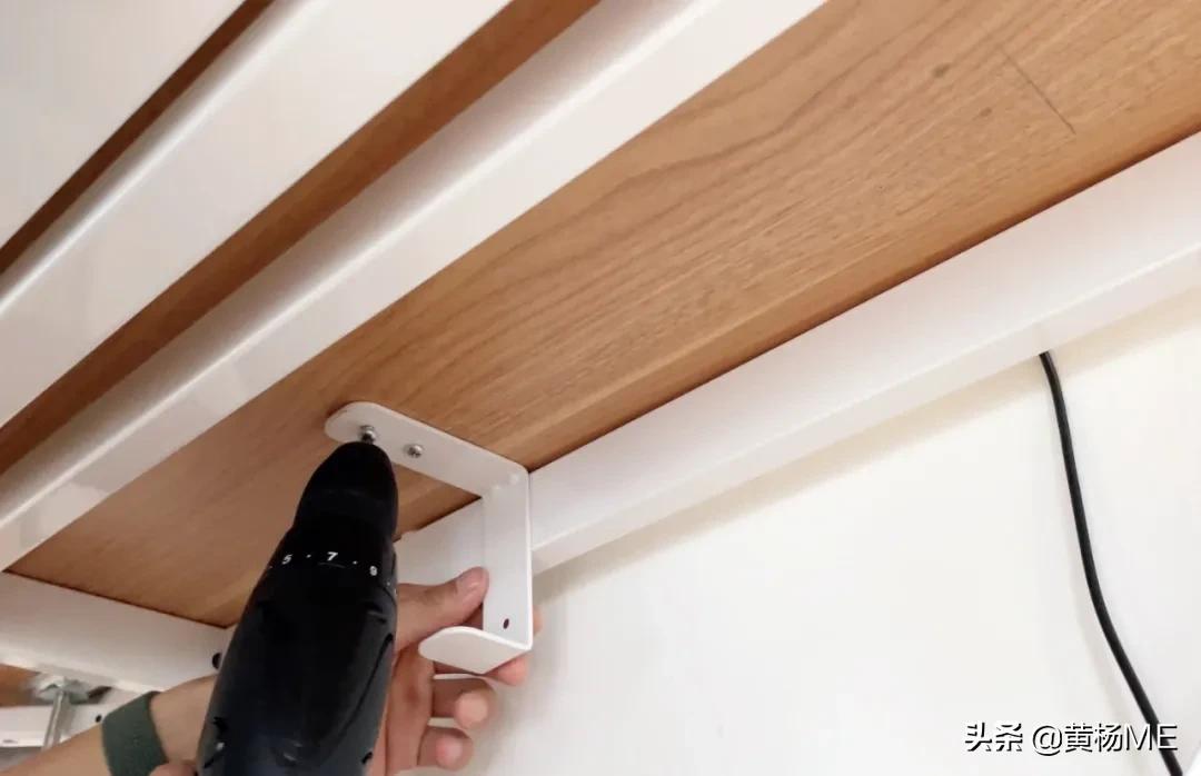 终于把厨房里打扫干净,终于把桌面收拾好了