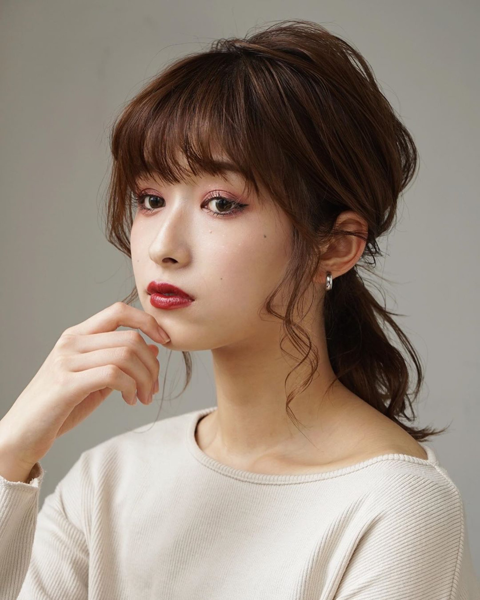 2020最火发型卷发侧颜刘海,2020年流行的日系发型图片