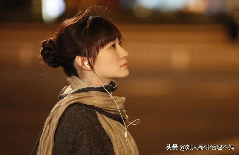 鄢颇为什么不娶李小冉娶梅婷,鄢颇先认识梅婷还是李小冉