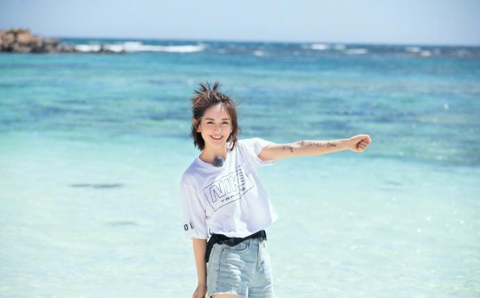 谢娜首次回应张杰张碧晨微博,谢娜张碧晨张杰