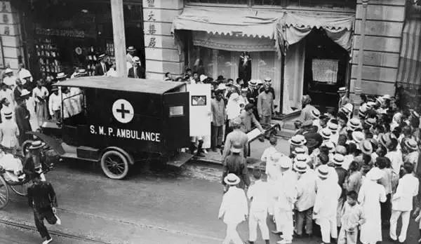 泪崩！1年1张，百年上海，老底子上海人都看哭了！