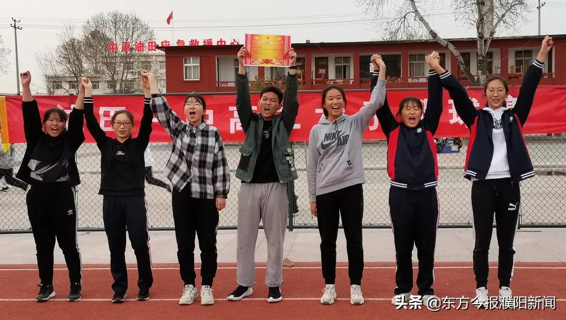 排球女生比赛高燃瞬间,上高二中女子排球比赛